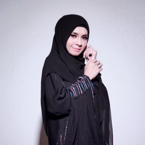 Gaya Muslimah Zizi Kirana