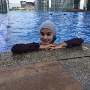 Masya Masyitah Swimming