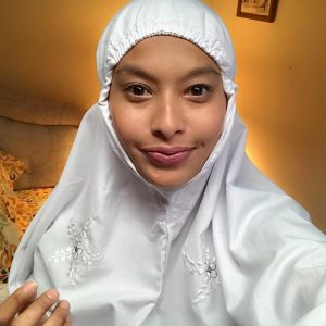 Nabila Huda Pakai Telekung Solat