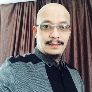 Ustaz Kazim Elias Berkepala Botak