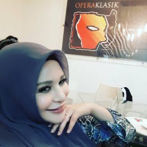 Zila Bakarin Tutup Aurat