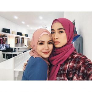 Gadis Bukan Islam Bertudung Livonia Ricky