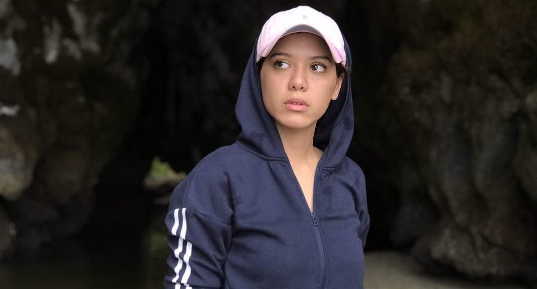 Julia Farhana Marin Pelakon Berasal Dari Sabah