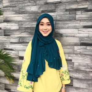 Cantik Dayah Bakar Bertudung