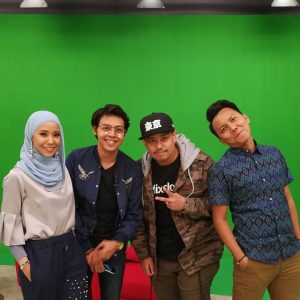 Hana Ismail Dan Krew PM Live