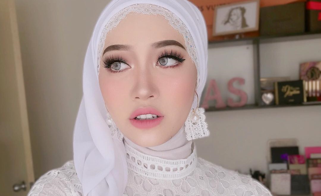 Asyalliee Gadis Hijab Malaysia Tercantik