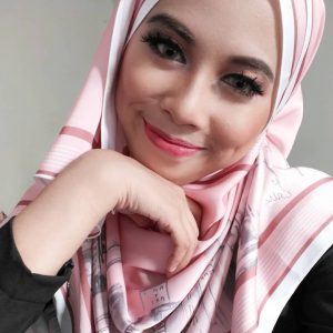 Fatin Husna Gadis Lesung Pipit