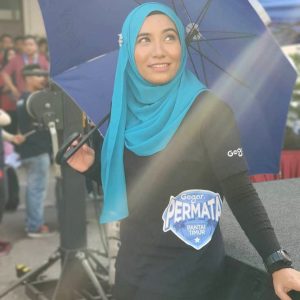 Gaya Jilbab Anna Aljuffrey