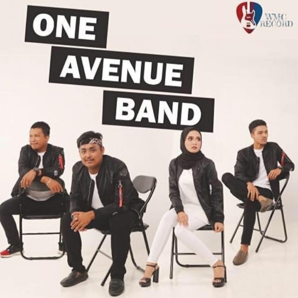 Venues Band. Avenue Band Саратов. Drive Avenue группа. Avenue группа