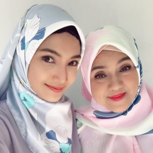 Jilbab Girl Atikah Suhaime