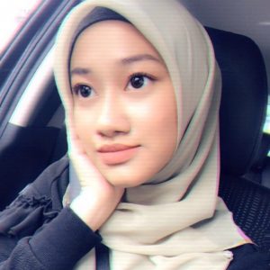 Gambar Cute Dalia Farhana Tanpa Cermin Mata