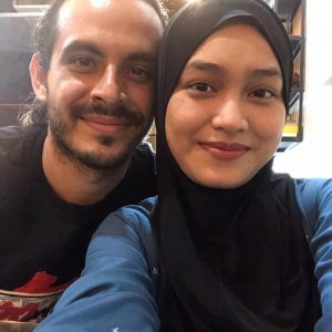 Josiah Hogan Dan Isteri (Nurul Hidayu Nordin)