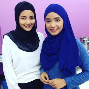 Shuhanty Hanafiah Dan Ummi Nazeera Cantik Bertudung