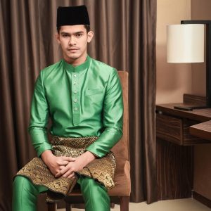 Foto Nafiz Muaz Berbaju Melayu Tradisi