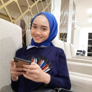 Remaja Comel Malaysia Liya Maisarah