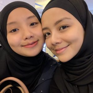 Sama Cantik Adik Beradik Mira Filzah