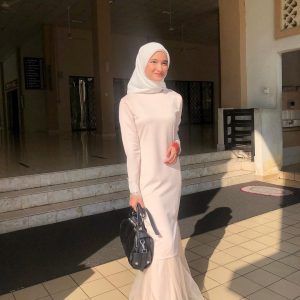 Khayrisyah Kemal Cantik Berhijab